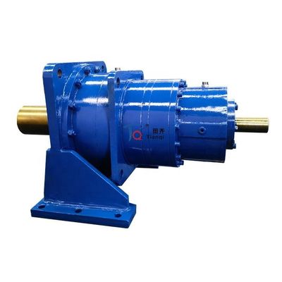 Réducteur hélicoïdal cylindrique du pignon conique DIN6 3600rpm industriel pour la puissance Tranmission
